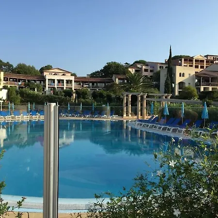 Residence **** Bord De Mer Golfe De Saint Tropez Grimaud Exterior photo