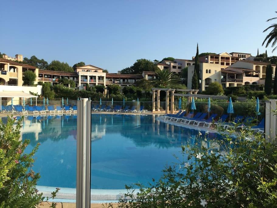 **** Bord De Golfe De Saint Tropez