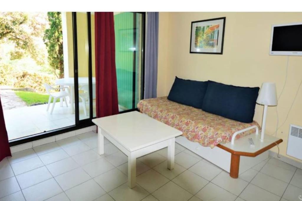 **** Bord De Golfe De Saint Tropez * Grimaud